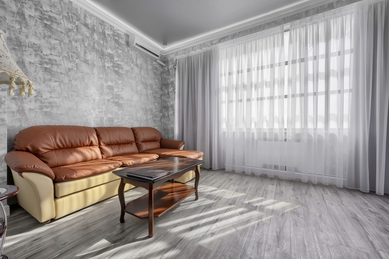 Люкс, Гостиница Астория