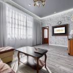 Люкс, Гостиница Астория