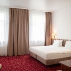 Сьюит (Джуниор), Отель Пушкин