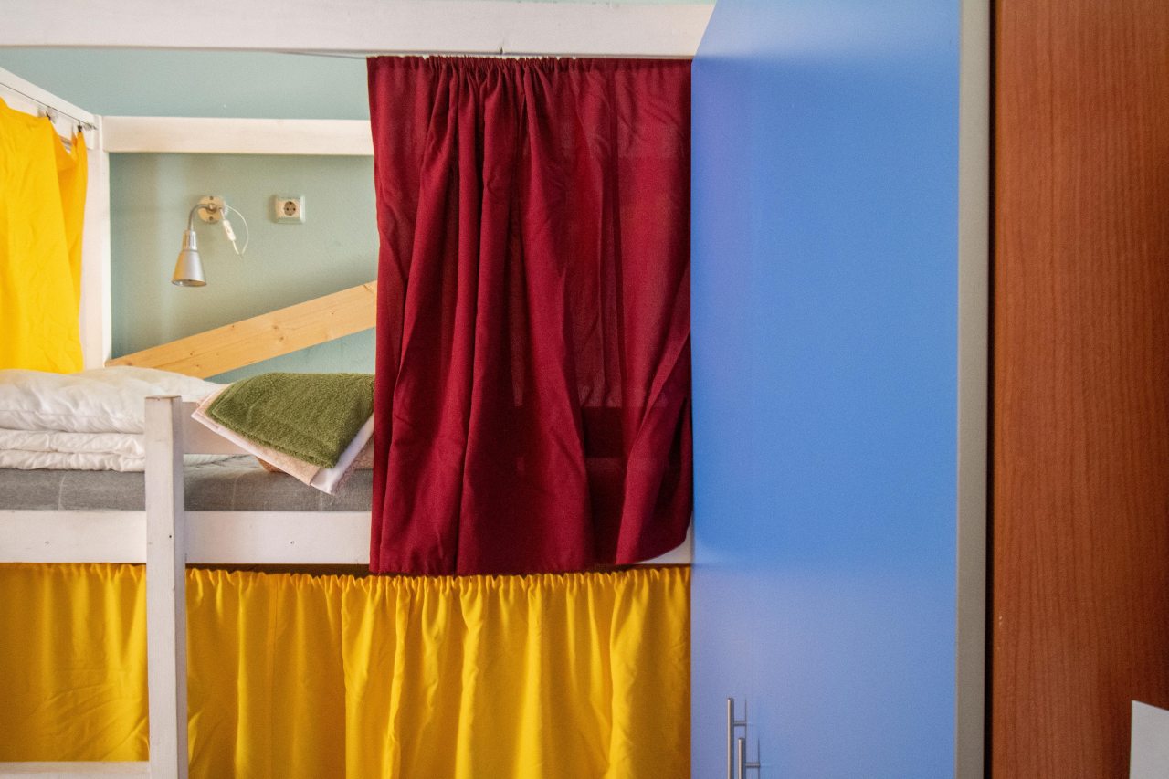 Восьмиместный Мужской (Кровать в общем 8-местном номере для мужчин) хостела Instahostel на Фонтанке, Санкт-Петербург