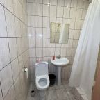 Трёхместный и более (Трехместный стандарт (номер 412)), Отель Металлург
