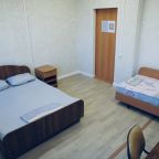 Трёхместный и более (Трехместный эконом (номер 402)), Отель Металлург