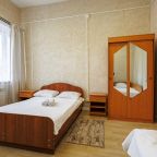 Трёхместный и более (Трехместный эконом (номер 402)), Отель Металлург