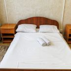 Трёхместный и более (Трехместный эконом (номер 402)), Отель Металлург