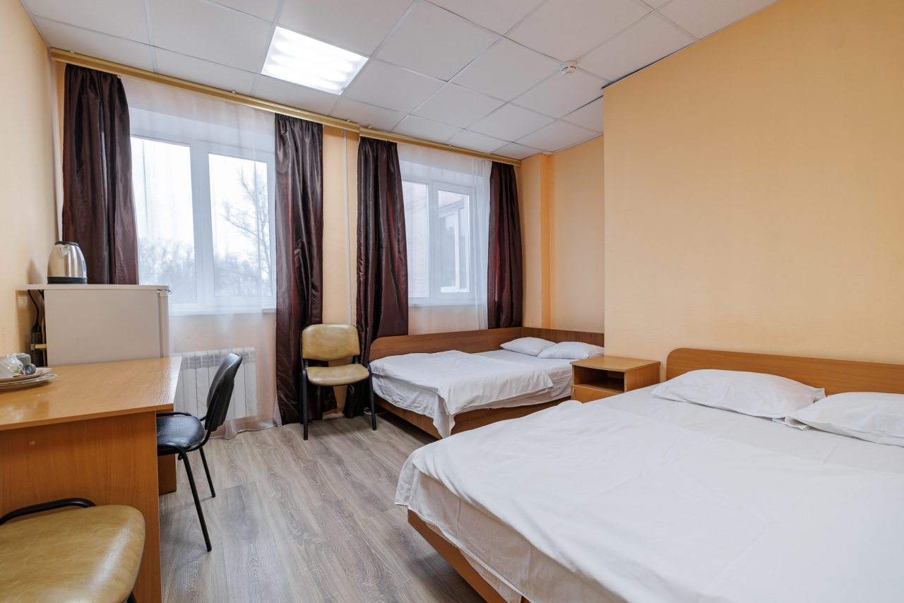 Трёхместный и более (Трехместный эконом (номер 417)), Отель Металлург