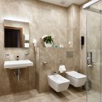Ванная комната в номере спа-отеля Величъ Кантри Клаб, Звенигород