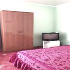 Трехместный, Гостиница Маргарита