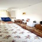 Трехместный, Гостиница Маргарита