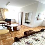 Трехместный, Гостиница Маргарита