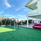 Детская площадка, Гостиница Маргарита