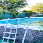 Детский бассейн, Гостиница Маргарита