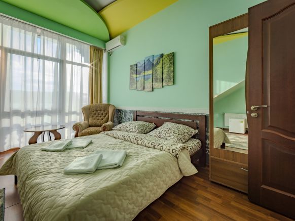 Фотография номера мини отеля Марсель