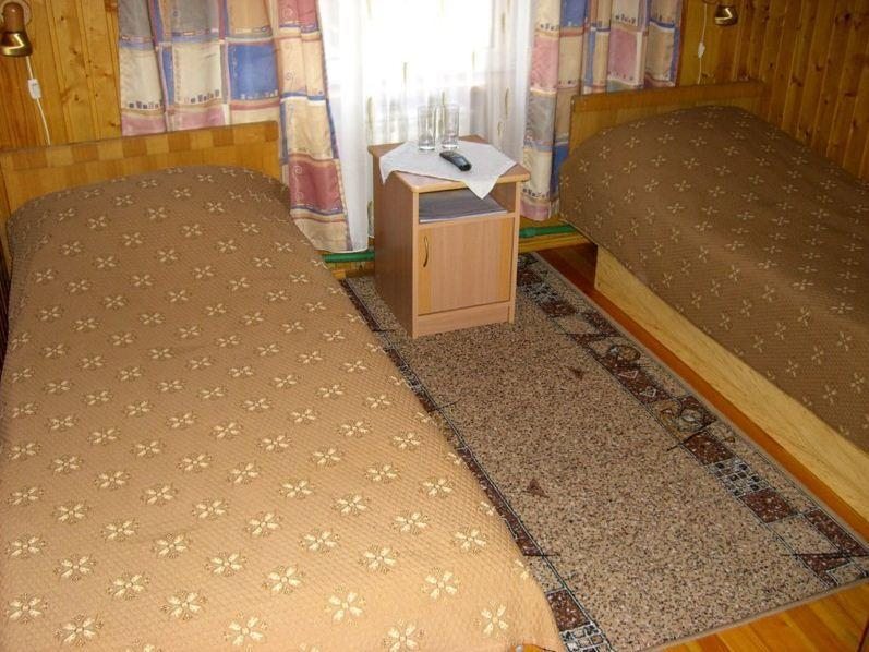 Двухместный (Стандартный двухместный номер с 2 отдельными кроватями на первом этаже) отеля Трактир, Рыбачий (Калининградская область)