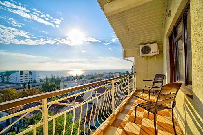 Вид на море, Гостевой дом Крым