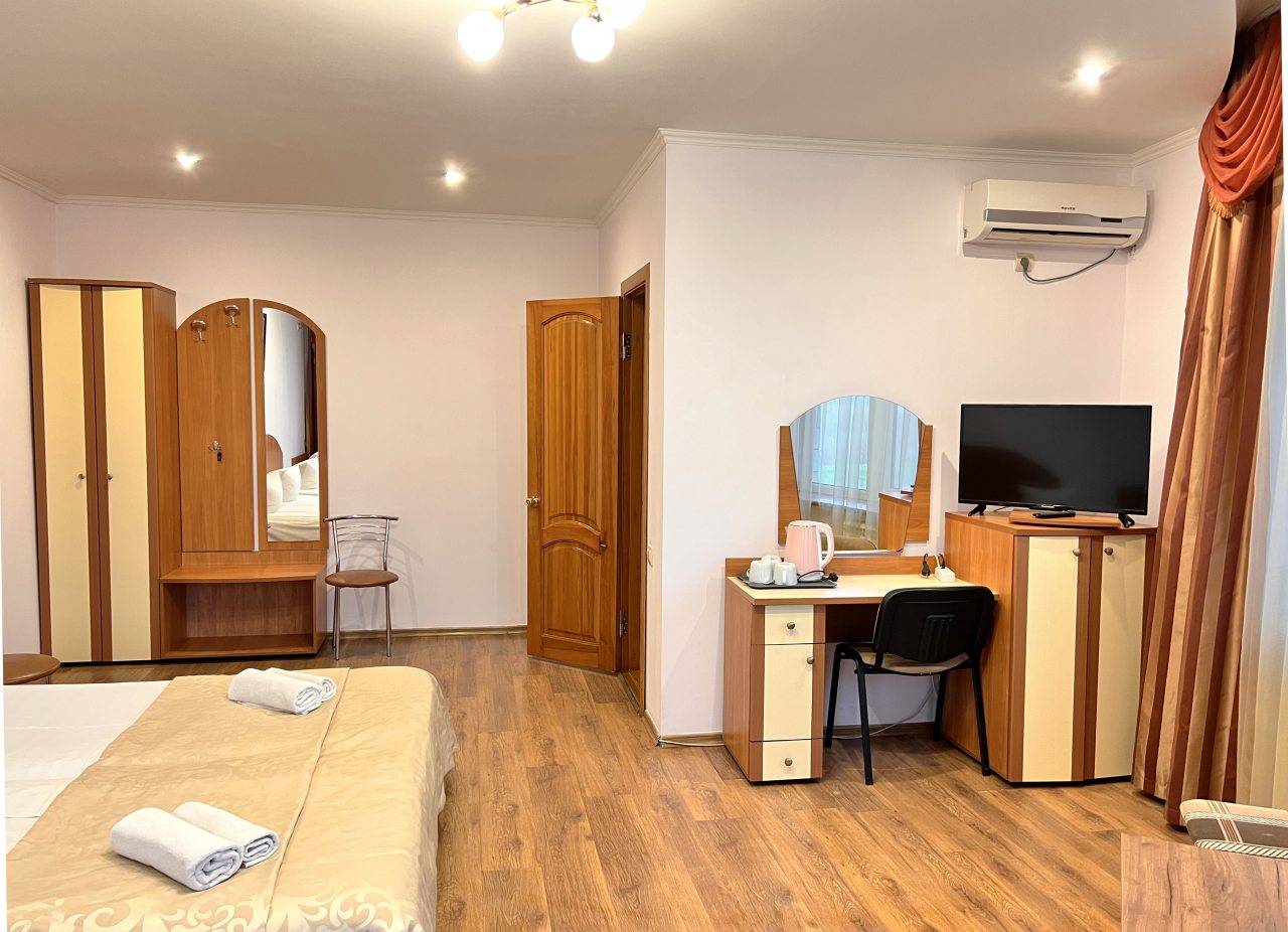 Четырехместный, Гостевой дом Соната