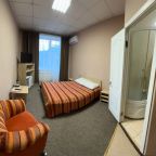 Одноместный (Номер первой категория (двуспальная кровать)), Гостиница Гранат