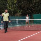 Теннисный  корт