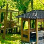 Трёхместный и более (Домик с террасой), База отдыха Пальмира (Шуюк)