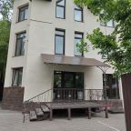 Частная парковка, Отель Центральный