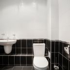 Люкс, Отель Минин