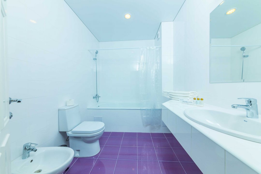 Собственная ванная комната, Отель Sea Breeze Resort