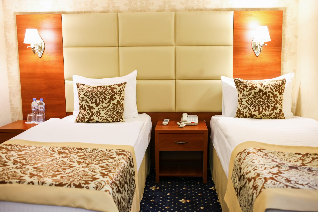 Номер Стандарт с двумя раздельными кроватями.