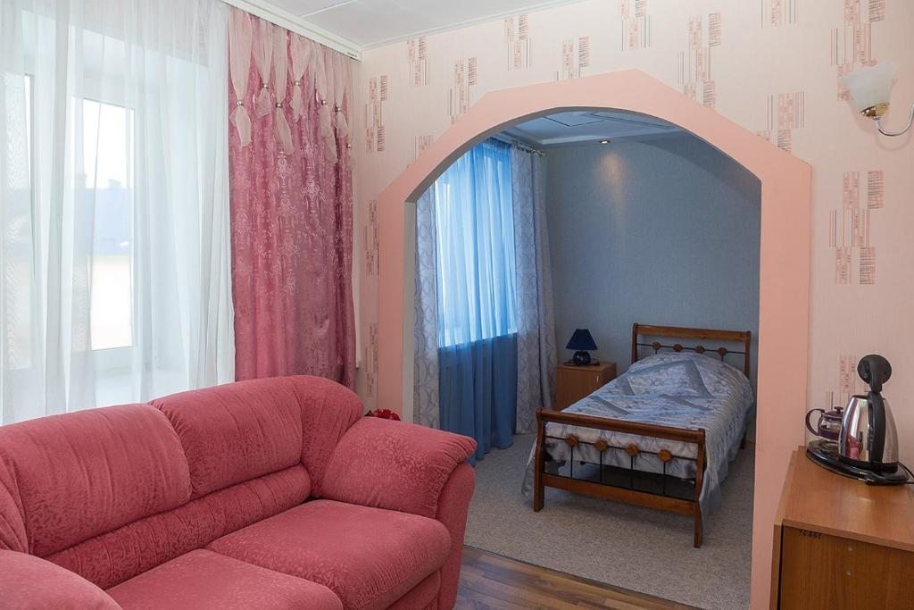 Одноместный (Улучшенный одноместный номер) гостиницы Горняк, Воркута