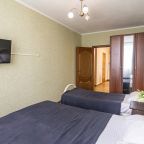 Трехместный (Люкс с собственной кухней и видом на горы.), Гостевой дом У Черноморья