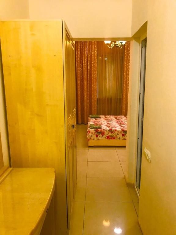 Двухместный (Стандартный двухместный номер с 1 кроватью или 2 отдельными кроватями и балконом) отеля Белая волна, Дагомыс