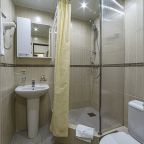Ванная комната в номере гостиницы «Турист», Тверь