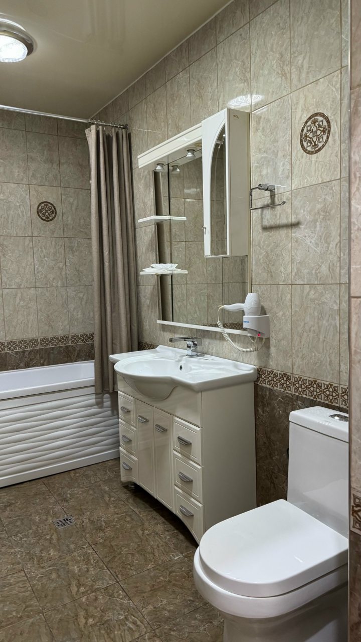 Сюит (Комфорт 21), Гостиница Снежная Королева