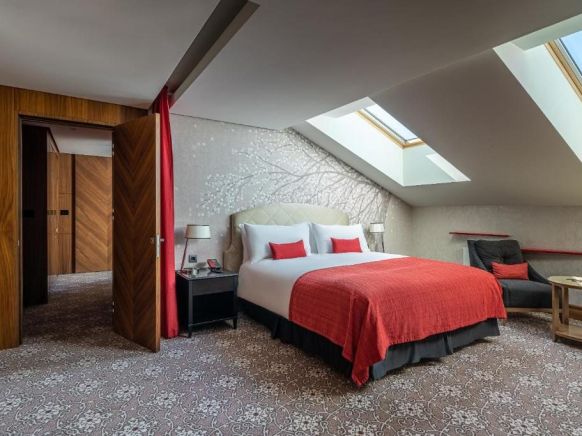 Фотография номера гостиницы Лотте Санкт-Петербург