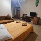 Трехместный (Стандартный трехместный номер), База отдыха Тавуш