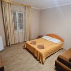 Трехместный (Стандартный трехместный номер), База отдыха Тавуш