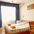 Двухместный (Номер с балконом- двуспальная кровать), Гостиница Чайка