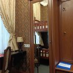 Полулюкс (Лондон, 4-местный), Гостиница-Хостел КойкаГо