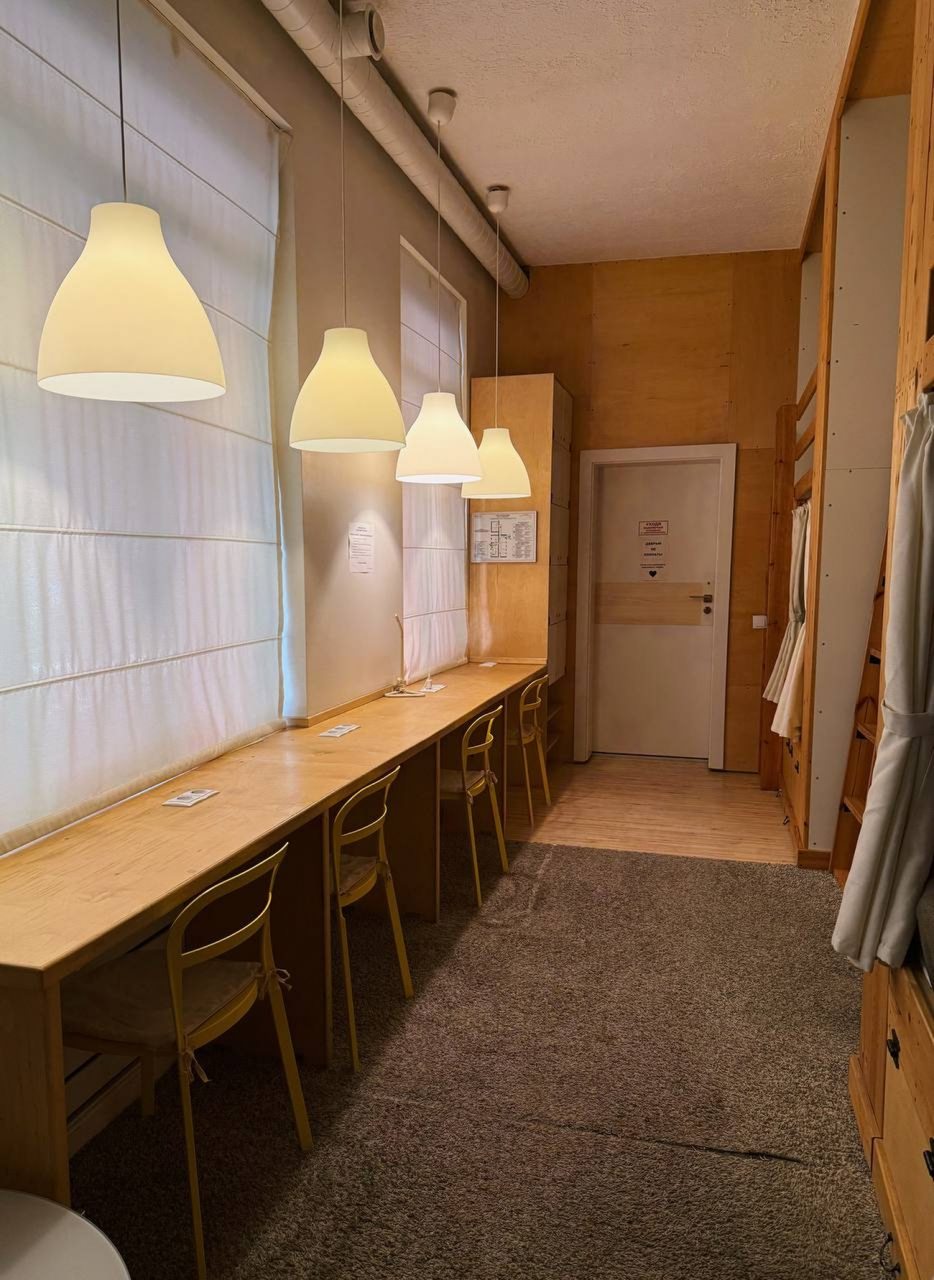 Девятиместный (Койко-место, Стокгольм - общий смешанный номер), Гостиница-Хостел КойкаГо