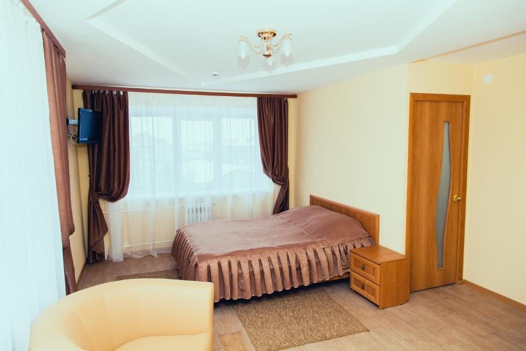 Сьюит (Стандартный двухместный люкс с 1 кроватью) отеля Красивая Мечта, Ефремов, Тульская область