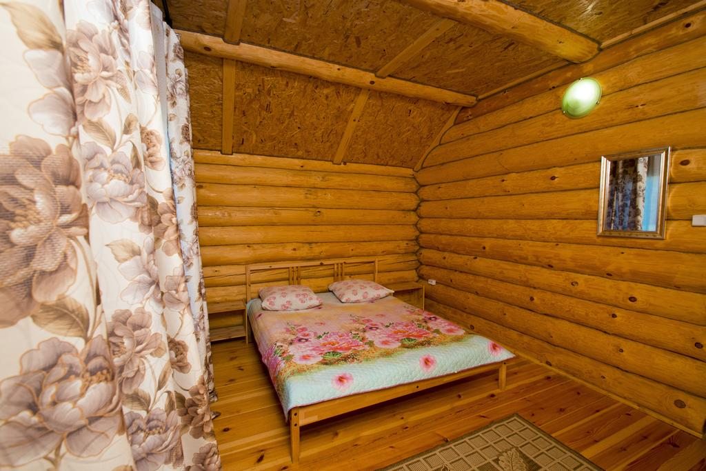 Сьюит (Люкс с 2 спальнями) комплекса отдыха Михайлово, Усть-Муны