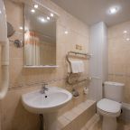 Люкс (Двухкомнатный-комнатный), Отель Рижская