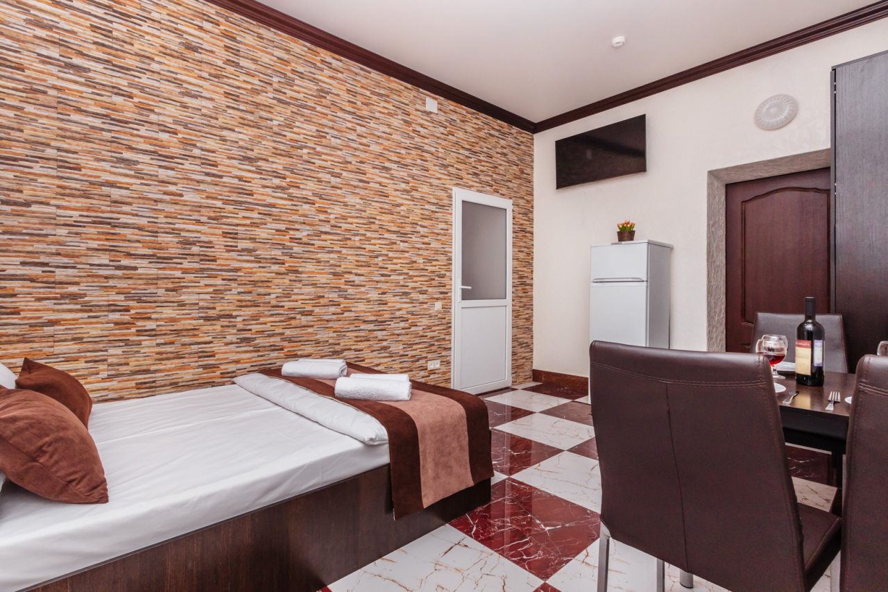 Трехместный (Двухкомнатный), Гостевой дом У Оксаны