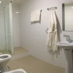 Ванная комната в гостинице Держава, Смоленск