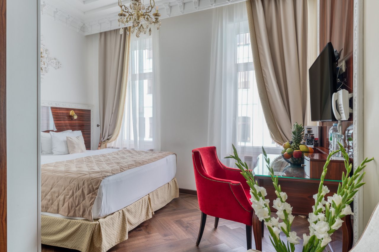 De Luxe (С кроватью размера King-size), Гостиница Садовническая