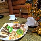 Баня, Мини-отель Колесо