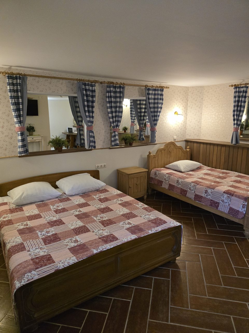 Двухместный (Стандарт Фазенда), Мини-отель Колесо