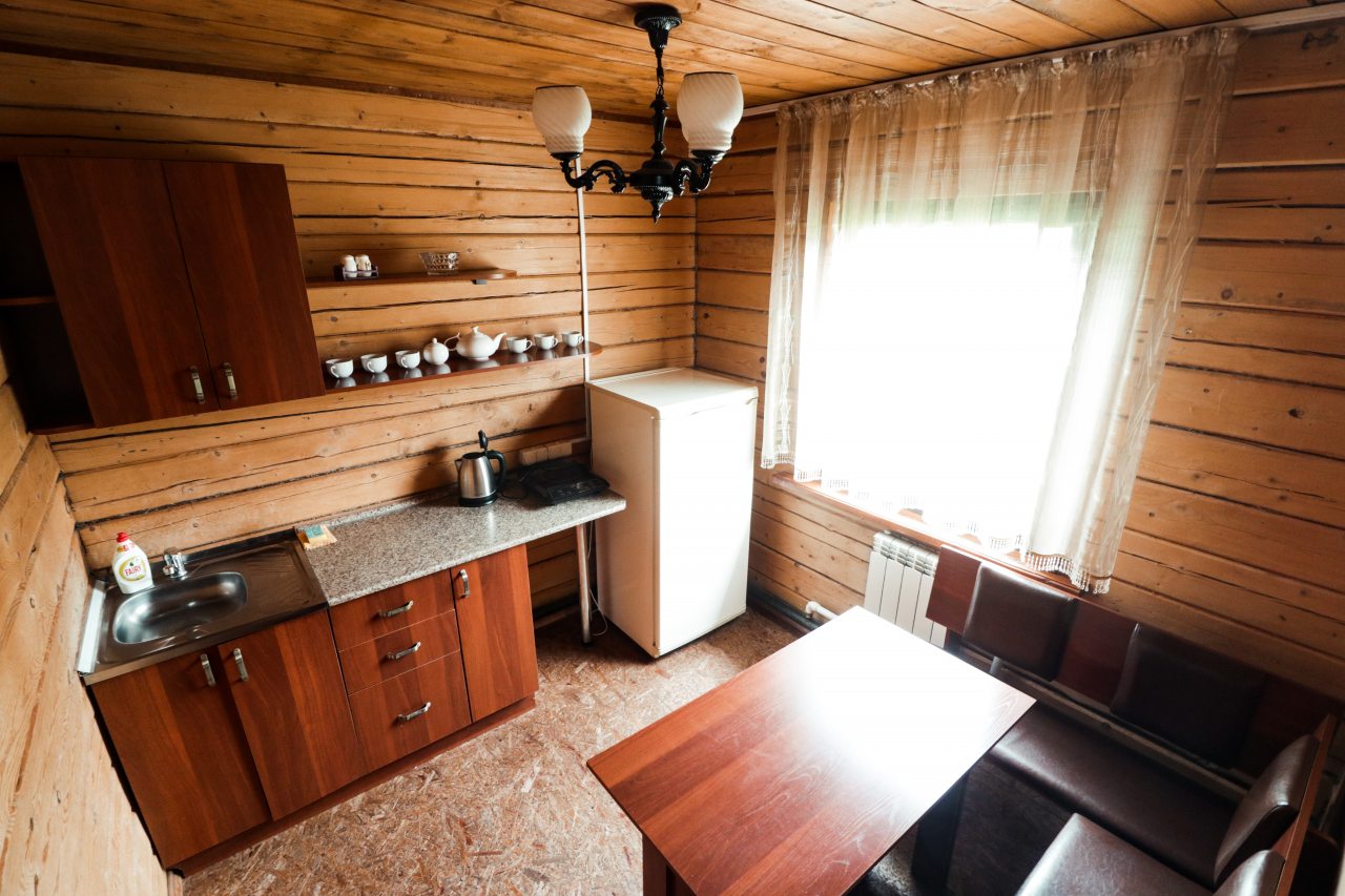 Шестиместный (Люкс), База отдыха Малиновый остров