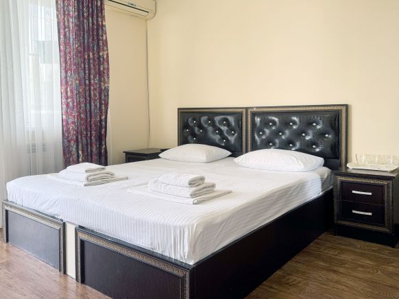 Фотография номера гостиницы Сансэт-Хилл