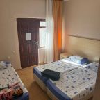 Трехместный (Стандарт с видом на море), Гостевой дом Сабрина