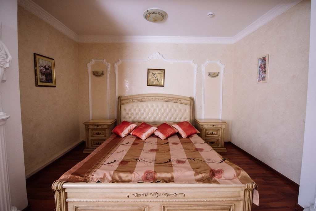 Полулюкс (С 1 кроватью) ресторанно-гостиничного комплекса Кристина, Смоленск