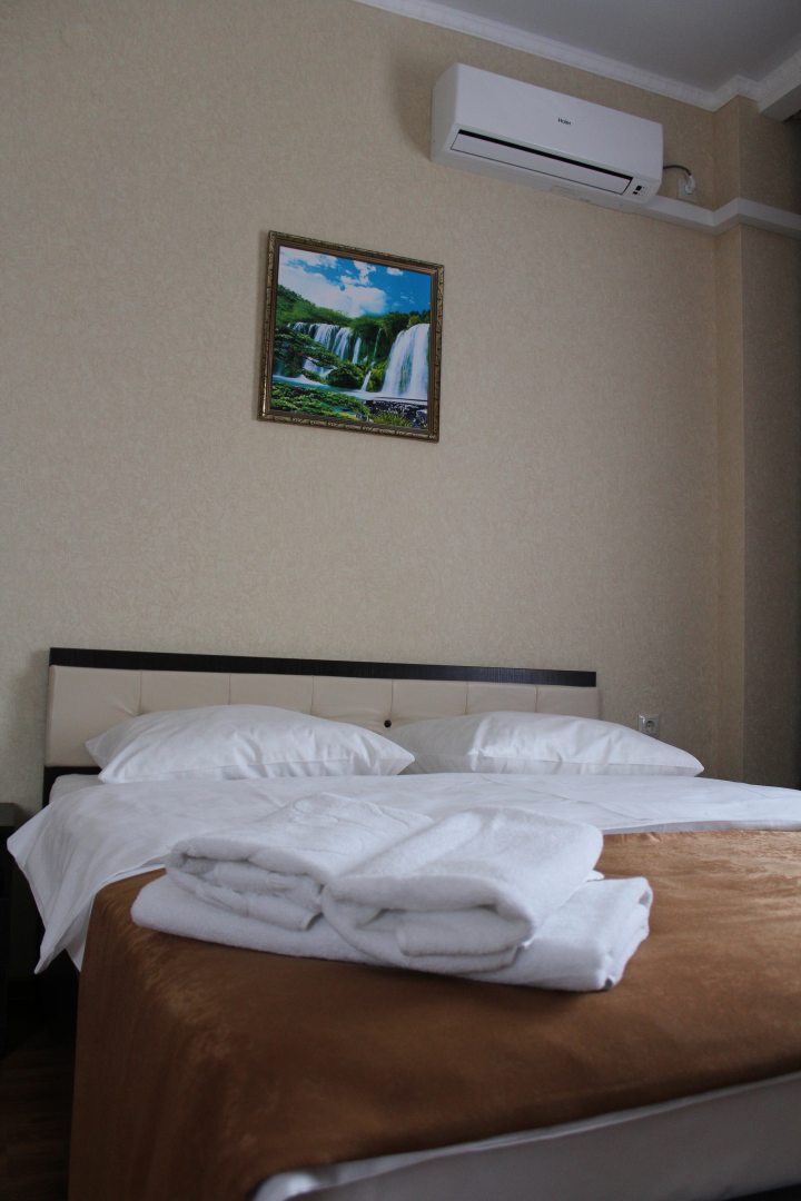 Полулюкс (Полулюкс) гостиницы Кани, Волгоград